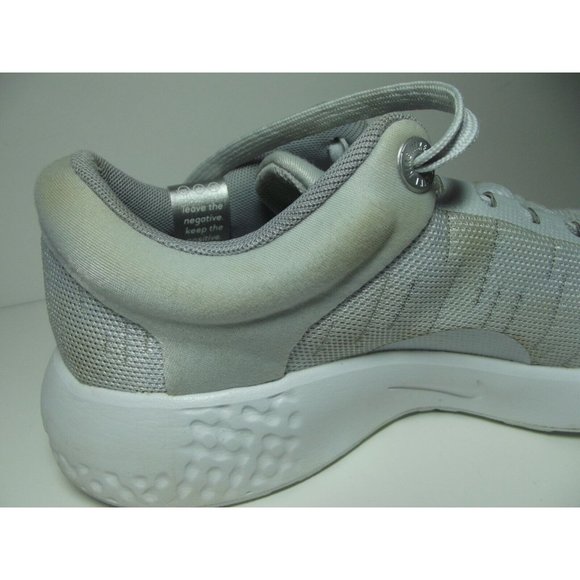 Nike Renew Serenity Run Shoes Womens Size 7 DB0522-001 Gray Running Sneakers - Picture 9 of 12